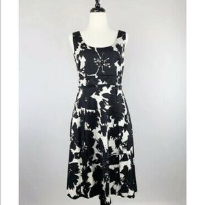 Ann Taylor - satin black/white cocktail dress